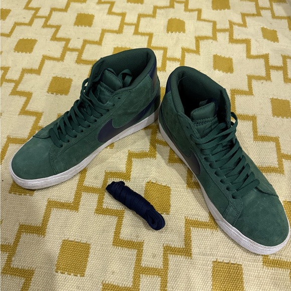 Nike SB Zoom Blazer Mid ‘Noble Green’ - Picture 4 of 5